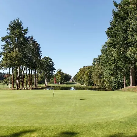 ホテル Les Ormes Domaine Et 3*