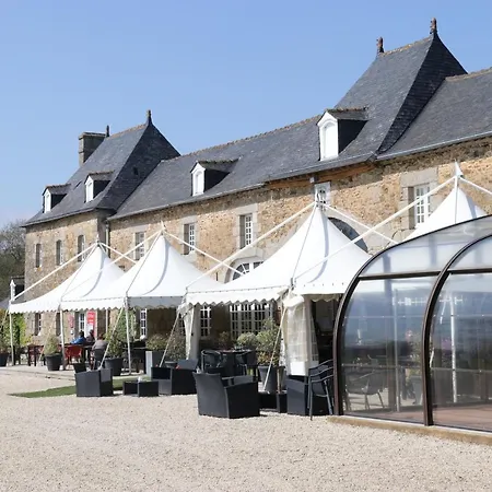 ホテル Les Ormes Domaine Et